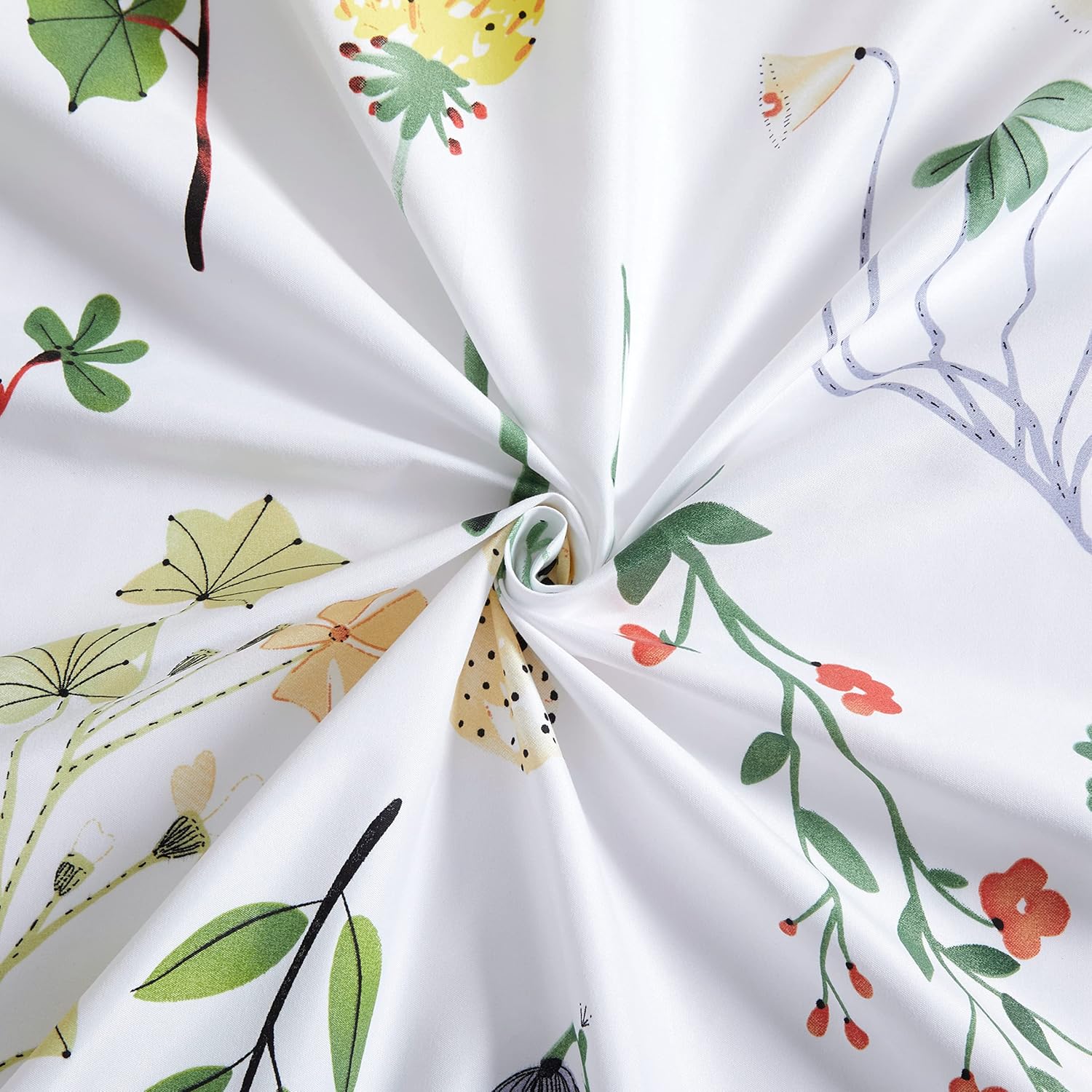 Decorkart Soft Silky Deep Pocket Rich Printed Bedding Rayon from Bamboo All Season 6 Pieces Sheet Set with 4 Pillowcases, Colorful Floral Forest Pattern