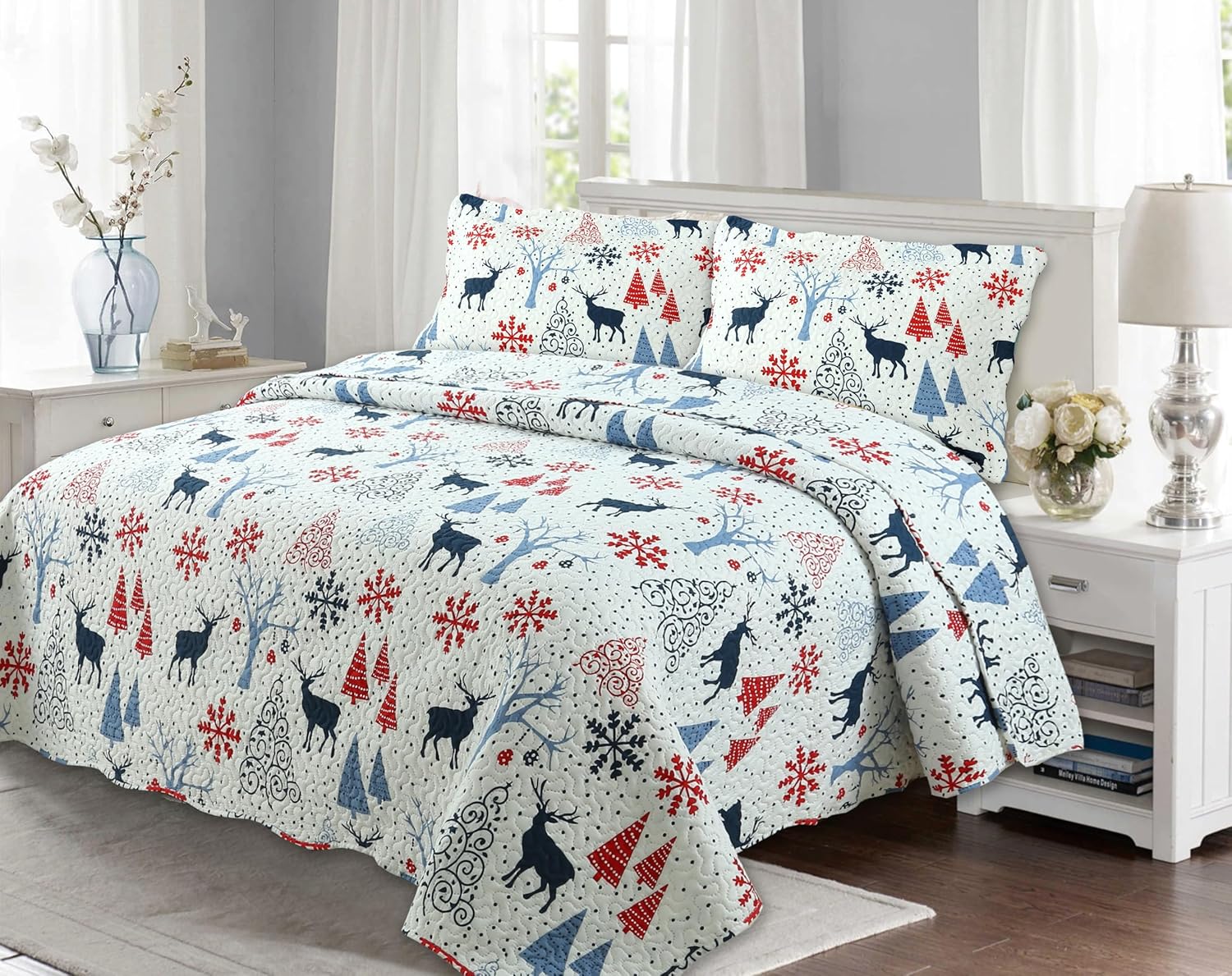 Decorkart Rich Printed Embossed Pinsonic Coverlet Bedspread Ultra Soft 3 Piece Summer Christmas Quilt Set with 2 Quilted Shams, Xmas Reindeer and Tree Pattern