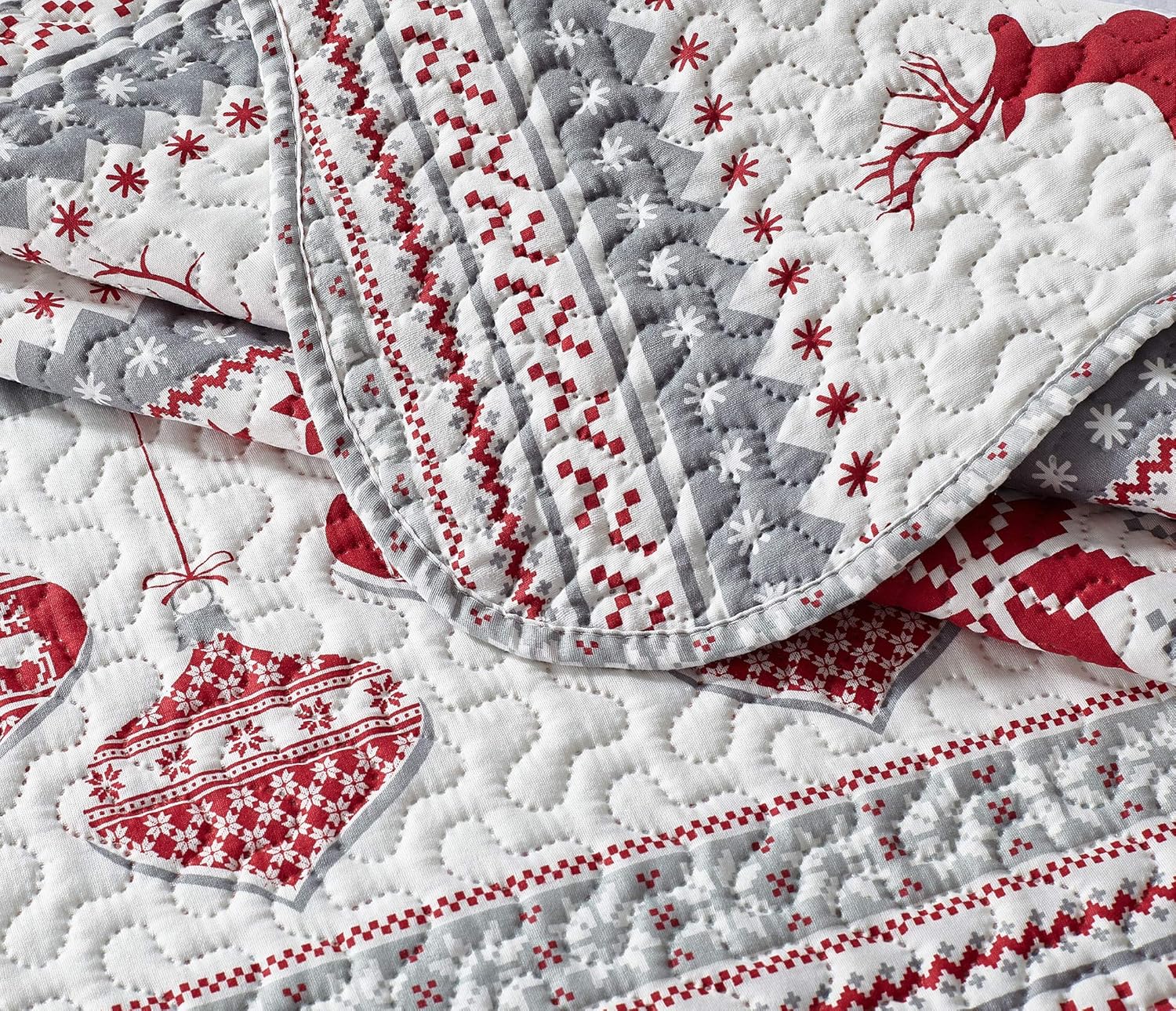 Decorkart Rich Printed Embossed Pinsonic Coverlet Bedspread Ultra Soft 3 Piece Summer Christmas Quilt Set with 2 Quilted Shams, Xmas Deer Pattern