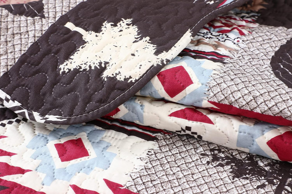 Decorkart Rich Printed Embossed Pinsonic Coverlet Bedspread Ultra Soft 3 Piece Summer Quilt Set with 2 Quilted Shams, Cabin Moose Bear Pattern