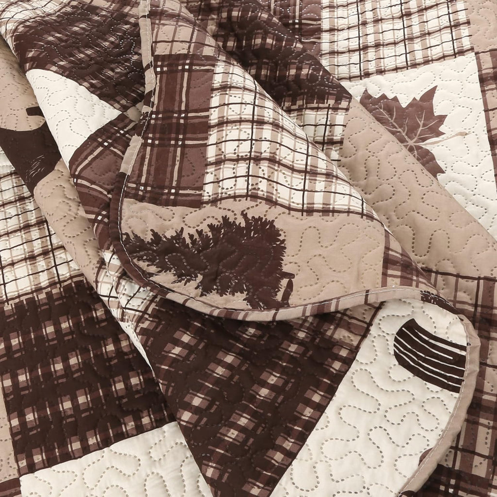 Decorkart Rich Printed Embossed Pinsonic Coverlet Bedspread Ultra Soft 2 Piece Summer Quilt Set with 1 Quilted Sham, Brown Cabin Maple Deer Plaid Pattern