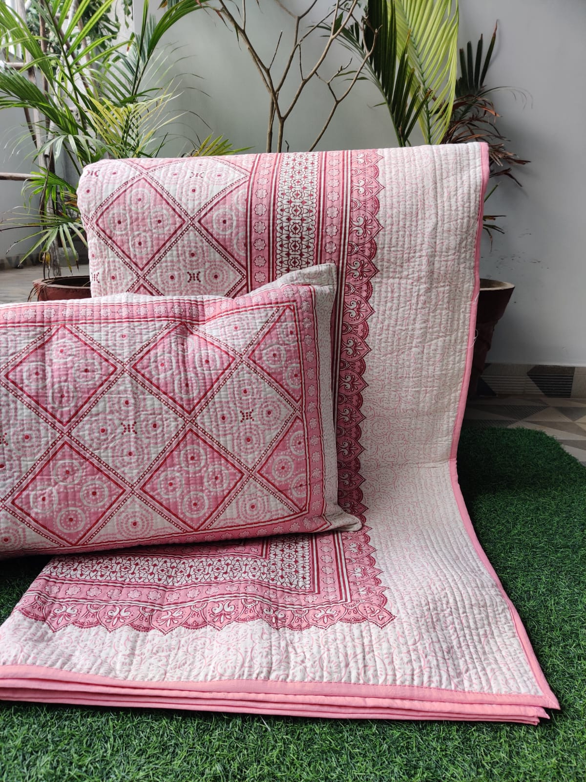 Quilted Cotton Bedcover Set with Pillow Covers – Monarch Pink